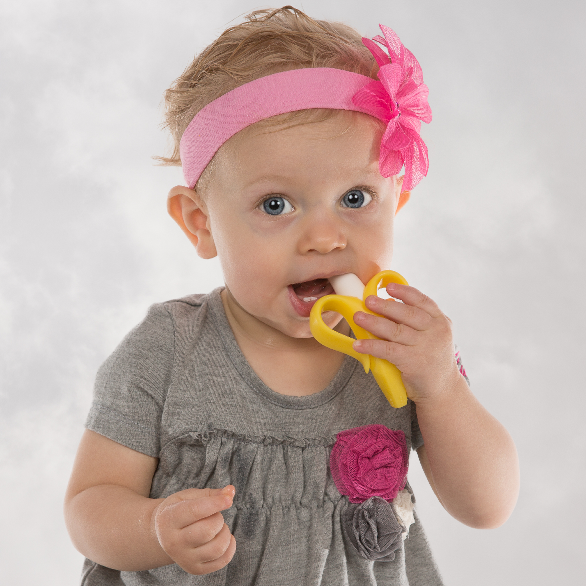 Baby Banana Teeth Teeth - Masajeador Con Cepillo Amarillo